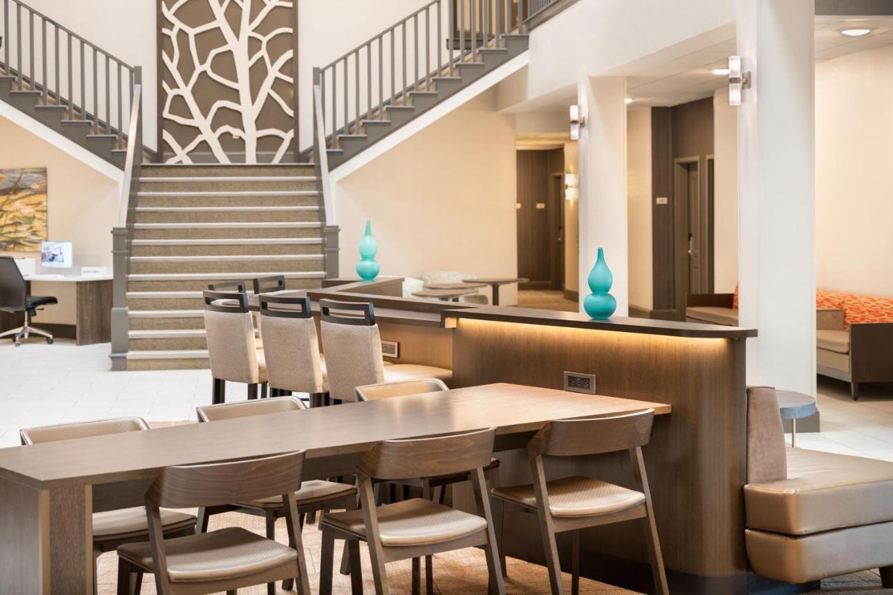 Springhill Suites By Marriott Conyers Exterior photo