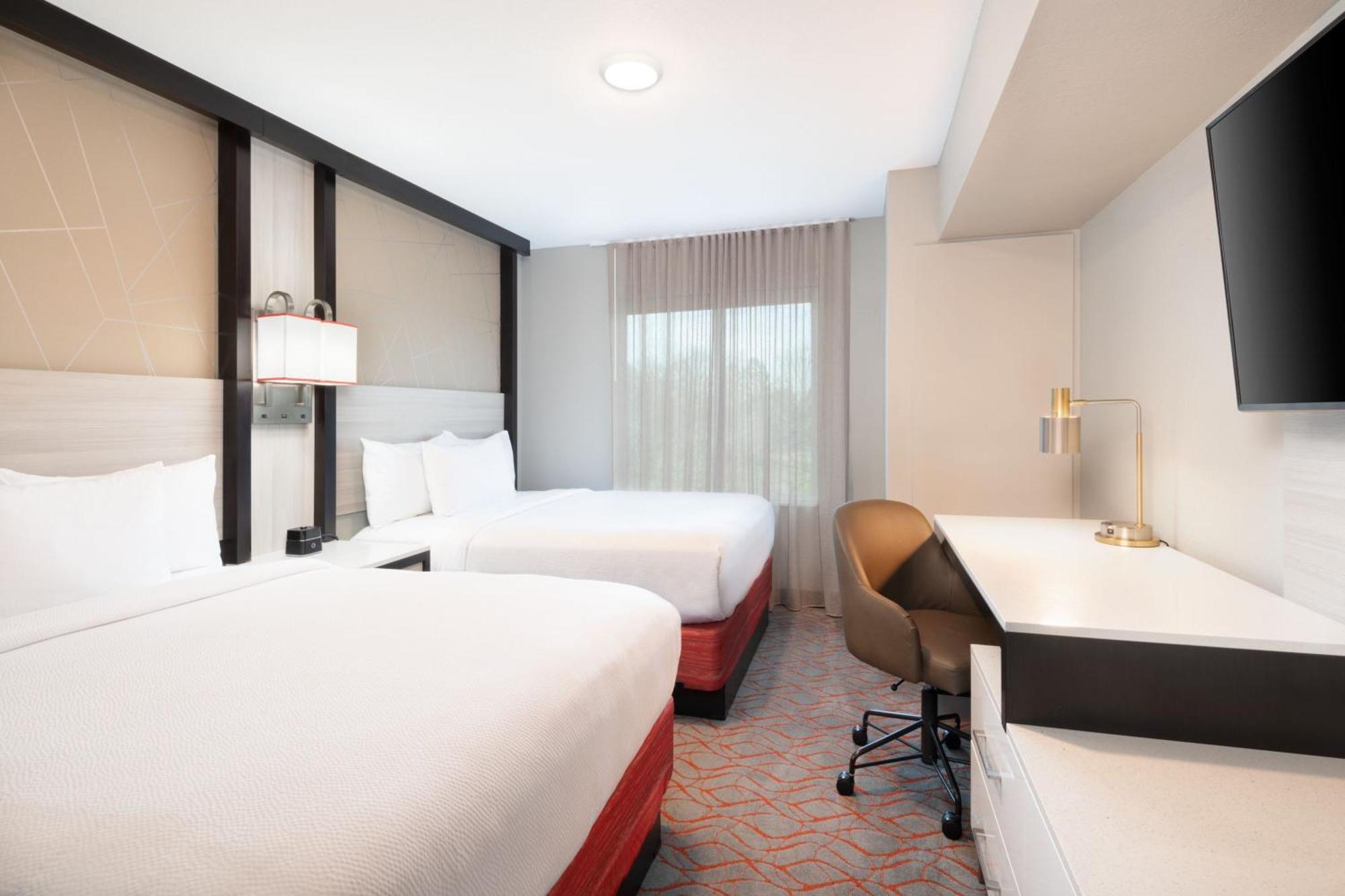 Springhill Suites By Marriott Conyers Exterior photo