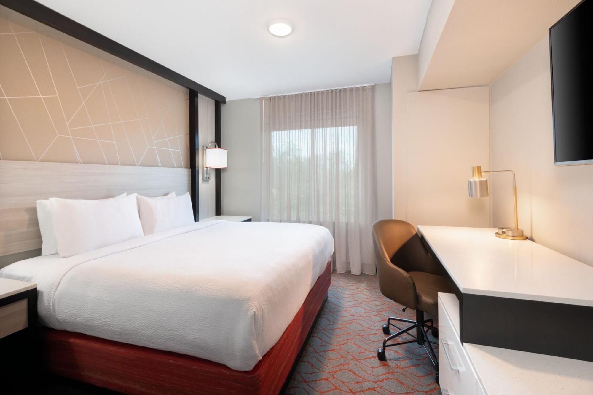Springhill Suites By Marriott Conyers Exterior photo