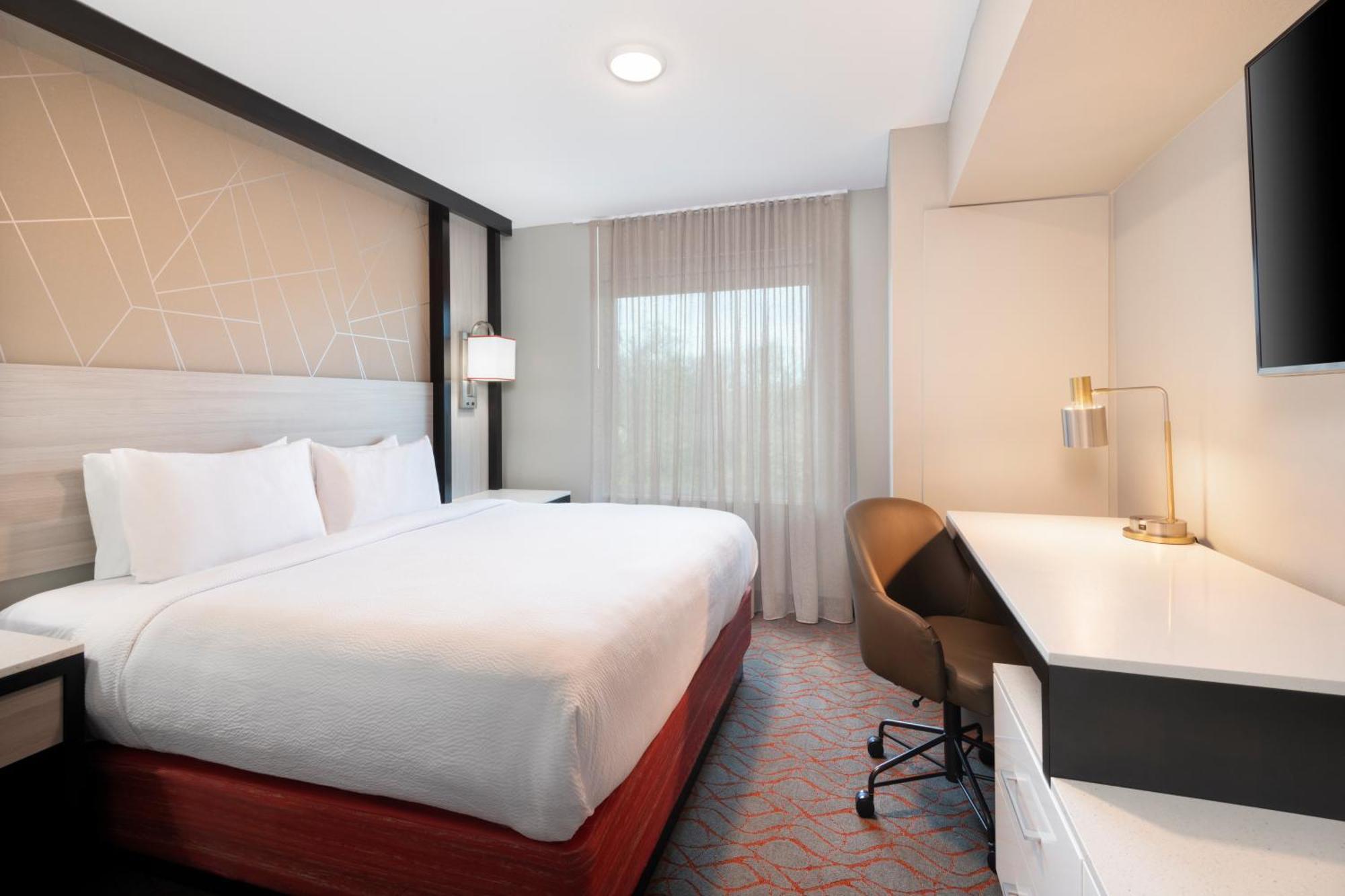 Springhill Suites By Marriott Conyers Exterior photo